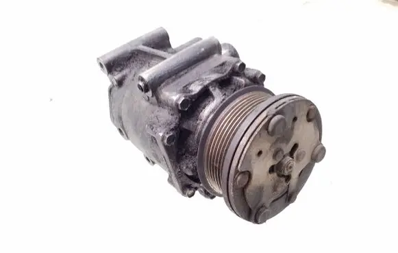 Ford Focus Air conditioning (A/C) compressor (pump)