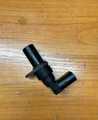 BMW 5 E39 Crankshaft speed sensor 13622247925