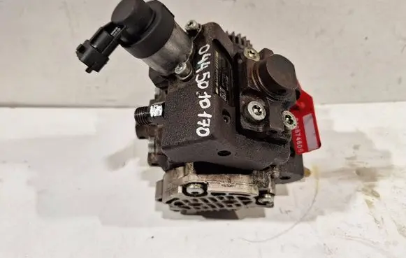 Renault Espace IV Fuel injection high pressure pump 0445010170