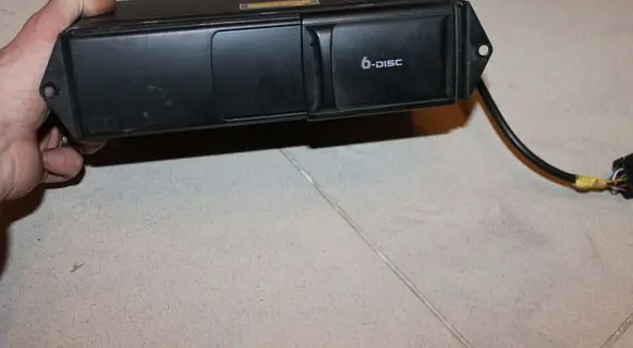 CD/DVD changer