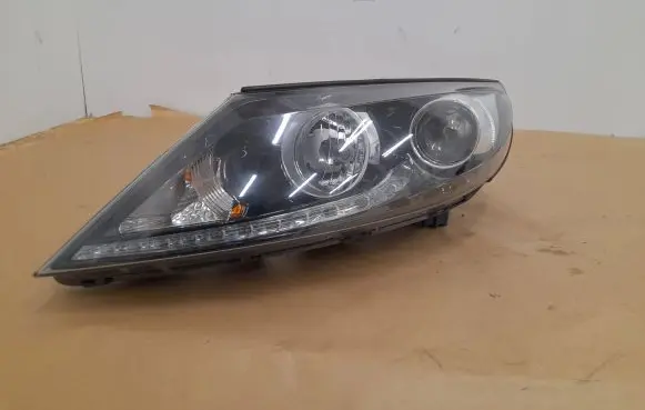 KIA Sportage Headlight/headlamp 921013U270 UL27A07550 01130403