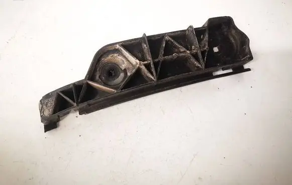 Toyota Corolla Verso E121 Rear bumper mounting bracket 