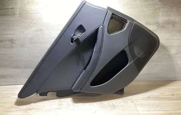 Mercedes-Benz CLS C219 Rear door card panel trim 