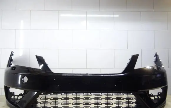 Seat Leon (5F) Front bumper 5F0807221R