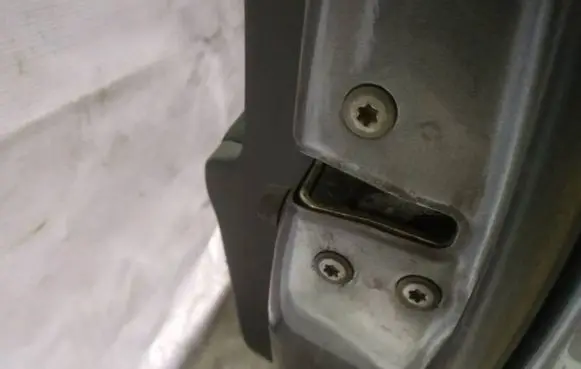 Toyota Corolla E140 E150 Front door lock