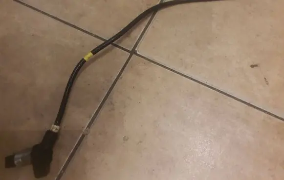 Volkswagen Golf III ABS rear brake sensor 1h0927807a