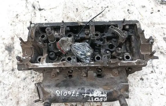 Audi A4 S4 B6 8E 8H Engine head 059l