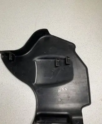 Audi A6 S6 C5 4B Air filter box cover 4B0133849A