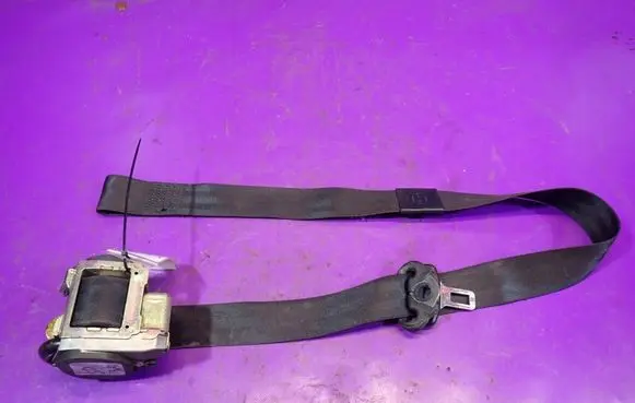 Audi A3 S3 A3 Sportback 8P Front seatbelt