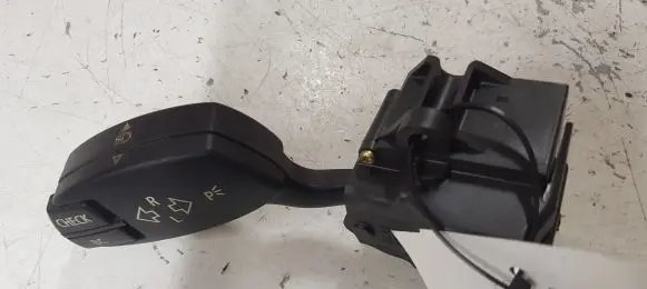 BMW 5 E60 E61 Indicator stalk 6924103 01106720