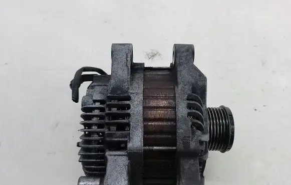 Citroen C4 I Picasso Generator/alternator 9654752880