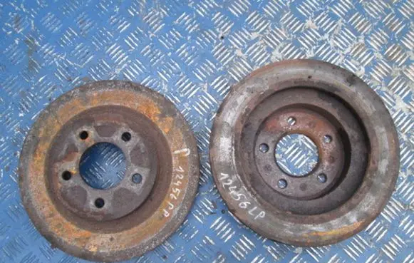 Chrysler Concorde Front brake disc