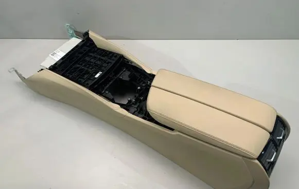 BMW 5 G30 G31 G38 Center console 