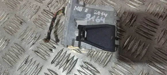 Mercedes-Benz E W212 Windshield/windscreen camera A0009051900 A0009051700 2840095109300