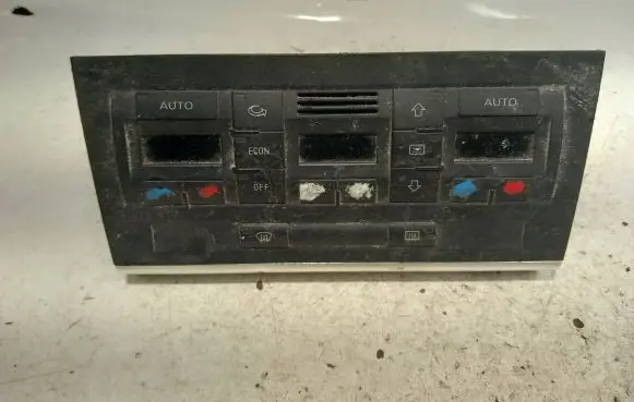 Audi A4 S4 B6 8E 8H Climate control unit 8E0820043H