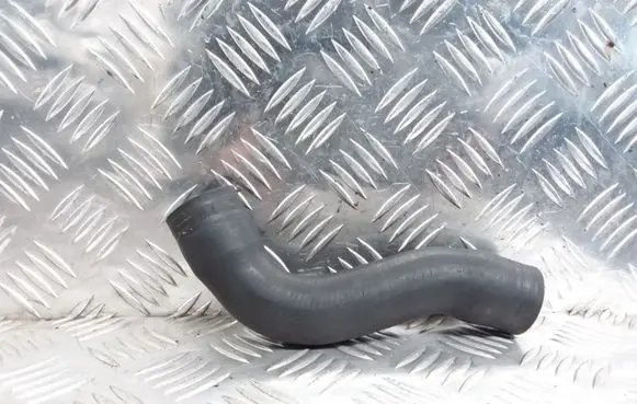 Volkswagen Golf IV Engine coolant pipe/hose