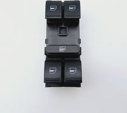 Volkswagen Golf V Electric window control switch 1K4959857A