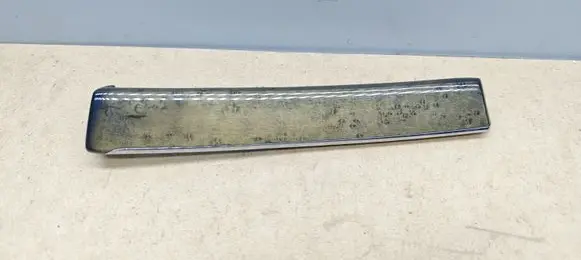 Mercedes-Benz E W211 Dashboard glove box trim A2116801071