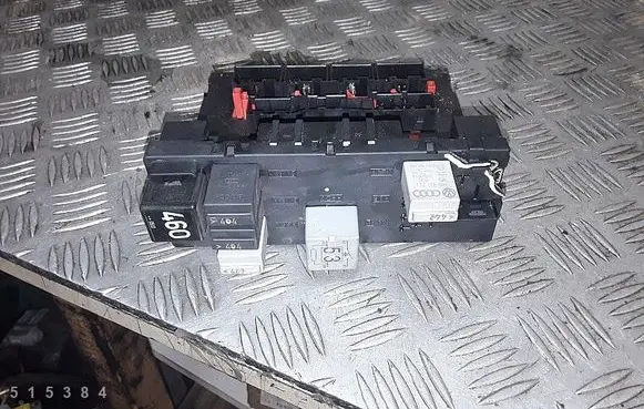 Skoda Octavia Mk2 (1Z) Engine control unit/module 1k0937049m