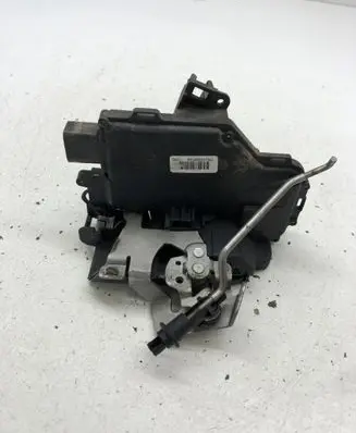 Audi A4 S4 B6 8E 8H Rear door lock 8E0839015C