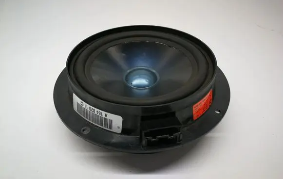 Mercedes-Benz ML W164 Panel speaker A1648201102