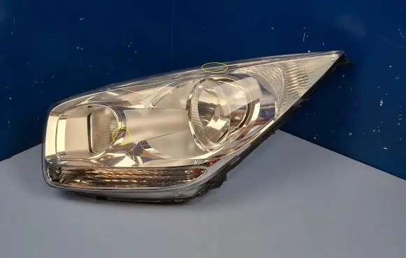 KIA Venga Headlight/headlamp 921011P000 1P92101000 030125720100