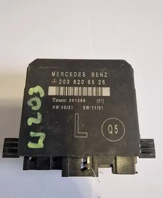 Mercedes-Benz E W212 Door control unit/module 2038206526