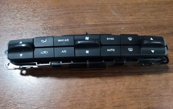 Maserati Levante Other switches/knobs/shifts