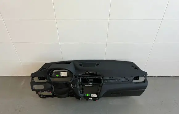 BMW X1 F48 F49 Dashboard deskaf48f39