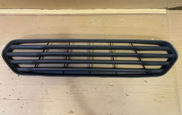 Ford Transit Custom Front bumper lower grill ET7617B968ACW