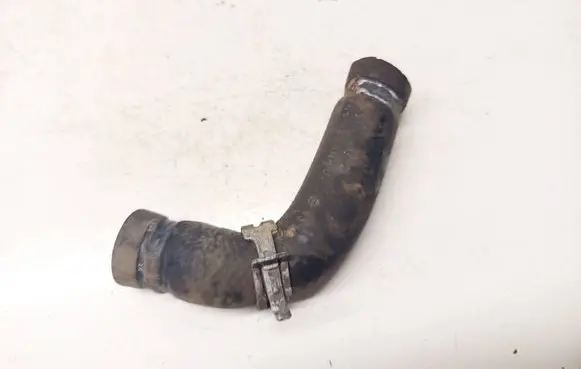 Nissan X-Trail T30 Engine coolant pipe/hose 
