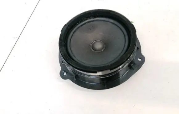 Audi A3 S3 8V Front door speaker 8V4035411B