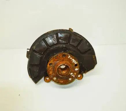 Skoda Superb B6 (3T) Front wheel hub