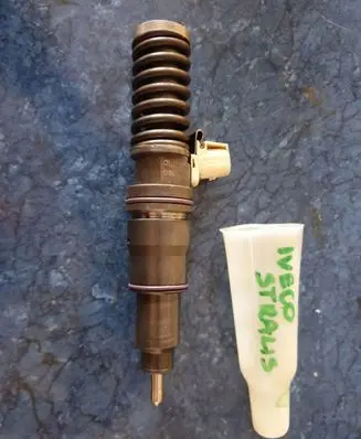 Iveco Daily 4th gen Fuel injector