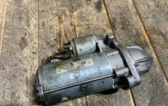 Mercedes-Benz C W203 Starter motor 0051511301