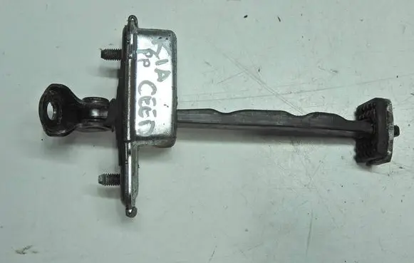 KIA Ceed Front door check strap stopper 
