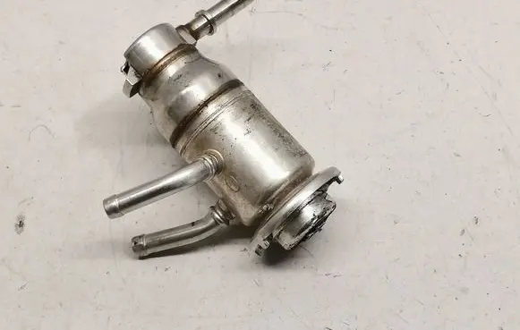 Mercedes-Benz E W238 AdBlue injector A0004901613