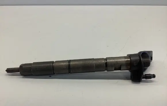 Audi A6 S6 C6 4F Fuel injector 0445115052