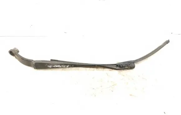 Windshield/front glass wiper blade