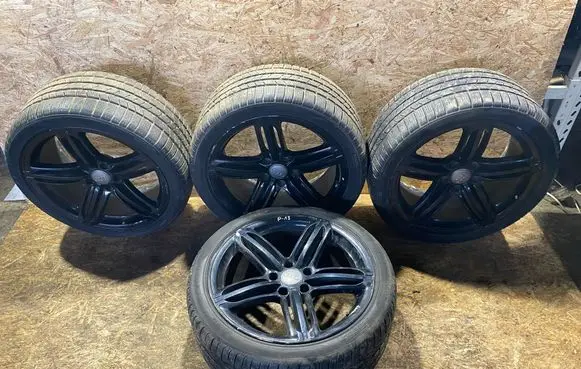 Audi Q7 4L R21 alloy rim 4L0601025AL