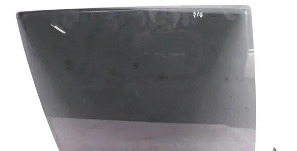 Rear door window glass