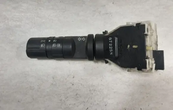 Nissan Qashqai+2 Indicator stalk