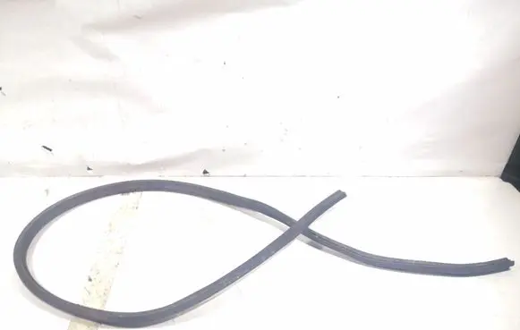 Audi A6 S6 C6 4F Engine compartment rubber 