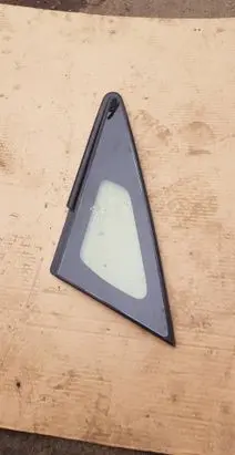 Toyota Prius (XW30) Front door vent window glass four-door 43R00034