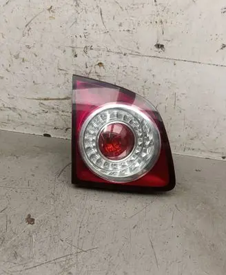 Volkswagen Golf V Tailgate rear/tail lights 89035269 5M0945093