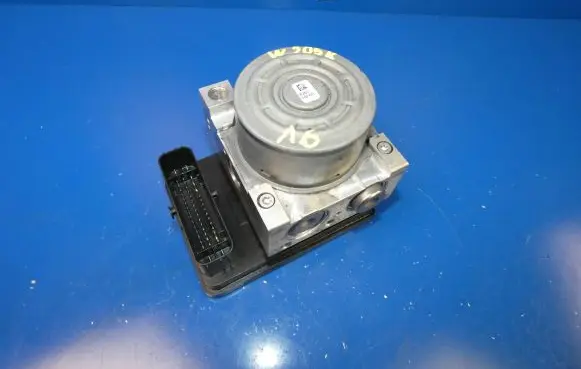 Mercedes-Benz C W205 ABS Pump A2534310100 10022008094 002200809400316