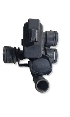 Mercedes-Benz E W211 Coolant heater control valve A2118320584
