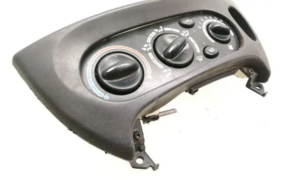 Renault Scenic I Climate control unit 658324B