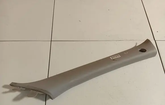 Hyundai i30 (C) pillar trim 858202L100 85820-2L100