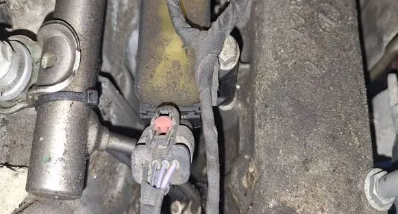 Opel Insignia B High voltage ignition coil 12635672